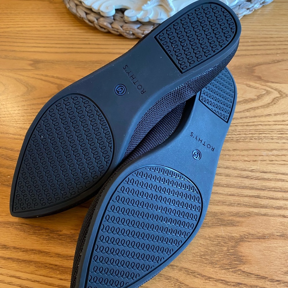 NWOT Rothy's Black Pointed Knit Flats with Blue Trim - Picture 5 of 5